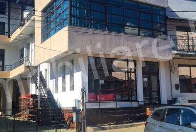 Spațiu comercial, de 120 mp, în Central - 1