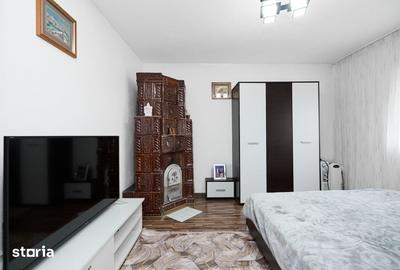 Casă cu 2 camere cu Teren 1000 Mp în Pietrari - 8