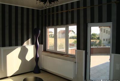 Casă cu 11 camere cu Teren 633 Mp în Clinceni - 19