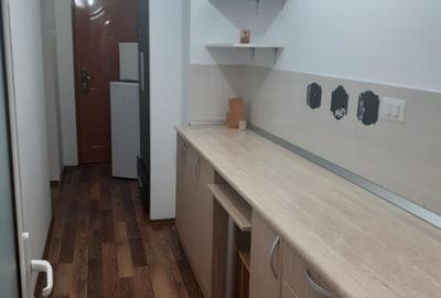 De vanzare Garsoniera decomandata, mobilata si utilat... De vanzare Garsoniera decomandata, mobilata si utilat... - 1