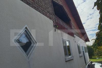 Casa spatioasa cu livada - 5 camere, 210 mp , teren 1500 mp, - 4