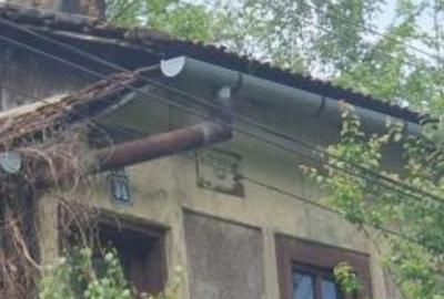 Casa si teren Petrosani, jud. Hunedoara - termen 23.10 - 11