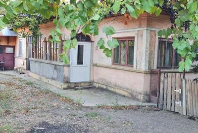 Casa de vanzare Novaci Giurgiu - 2