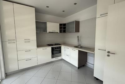 Apartament cu 3 camere decomandat în Nord - 6