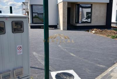 Casă cu Teren 400 Mp în Vidra - 6
