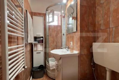 Apartament cu 2 camere semidecomandat, mobilat în Turda