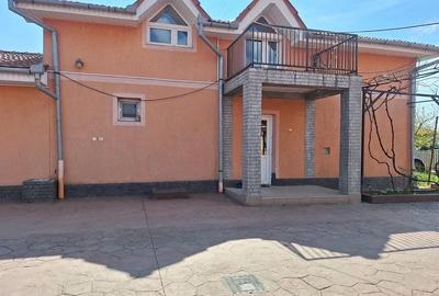 Casă cu Teren 500 Mp în Borș