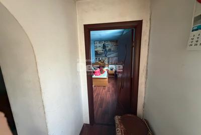Casă individuală cu 3 camere cu Canalizare în Giulești - 12