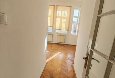 Vila Art Deco 11 Camere de Vanzare *Piata Unirii* - 16