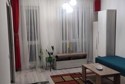 Apartament cu 2 camere semidecomandat în Florești
