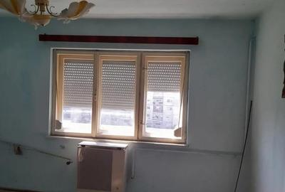 Apartament cu 3 camere decomandat în Central - 3