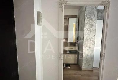 Vand apartament cu 2 camere si garaj - 3
