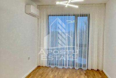Apartament cu 4 camere semidecomandat, mobilat în Ultracentral - 1