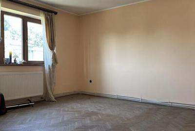 Apartament cu 2 camere decomandat în Calea Galați - 5