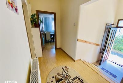 Casă cu 6 camere cu Teren 659 Mp în Ștrand - 19