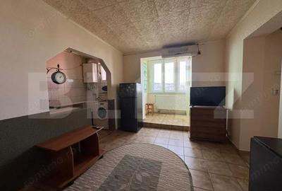 Apartament cu 3 camere semidecomandat în Central - 4