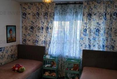 Apartament 4 camere, decomadat - zona Noua - 2