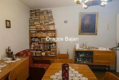 Sala Palatului // vedere spate // balcon - 10