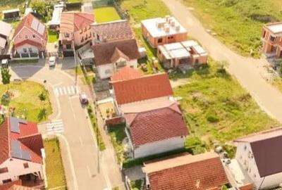 Teren de 425 mp, în Central - 5