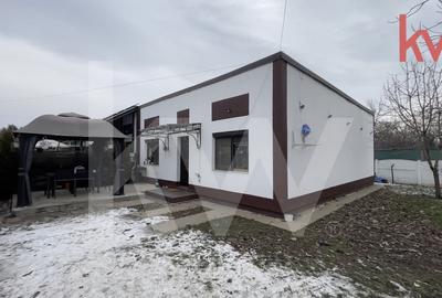 Casă cu 3 camere cu Canalizare în Lascăr Catargiu