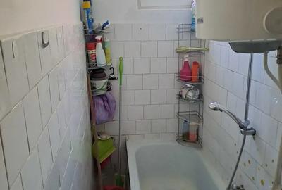 Vanzare garsoniera 32mp..zona Scoala 7 - 3