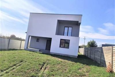 Ocazie !!! Casa spa?ioasa ?i moderna intr-o zona lini?tita ! - 5