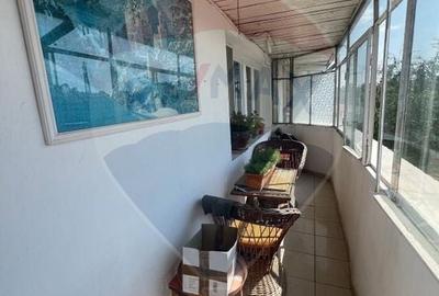 Apartament 3 camere si garaj in zona BCR - 9