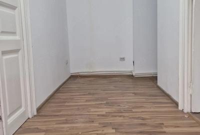 Spațiu comercial, de 55 mp, în Tineretului
