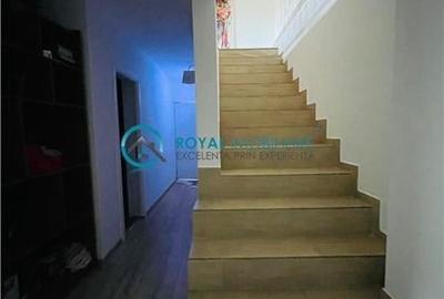 Royal Imobiliare - Vanzare Vila cu 6 camere zona B-dul Bucuresti - 8