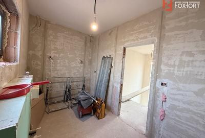 Casă individuală cu 5 camere cu Canalizare în Dumbrăvița - 18