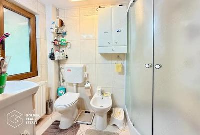 Vila de exceptie in Sinaia, mobilata, utilata, cu vedere superba Vila de exceptie in Sinaia, mobilata, utilata, cu vedere superba - 16