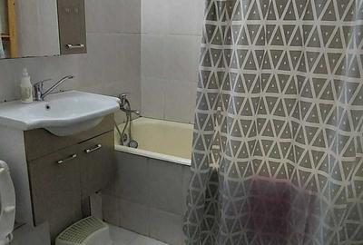 Apartament cu 3 camere decomandat în Obor - 3