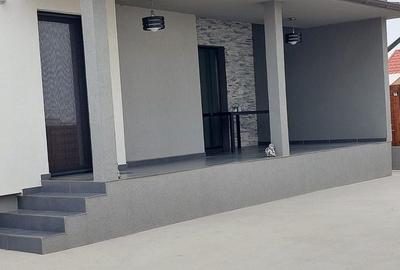 Casă cu 3 camere cu Teren 259 Mp în Central - 16