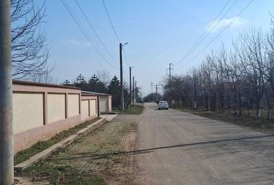 Teren de 3084 mp, în Central - 4