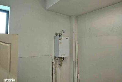 Spațiu comercial, de 50 mp, în Gară