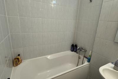 Garsonieră decomandată în Titan - 12