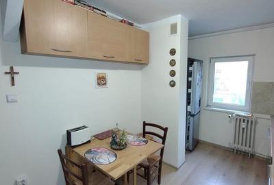 Apartament cu 3 camere semidecomandat, mobilat în Grigorescu - 8