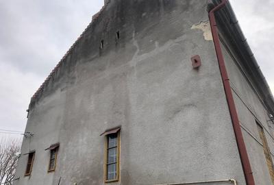 Casa solida Locatie deosebita Mehala-Biserici