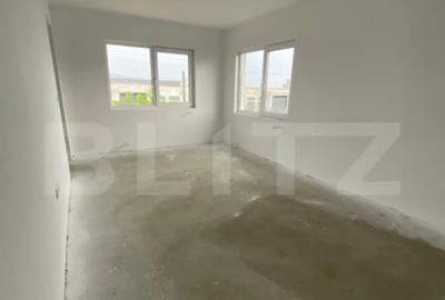 Casă cu 7 camere cu Teren 1500 Mp în Central - 12