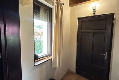 Casă cu 4 camere cu Teren 1700 Mp în Central - 13