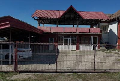 Spațiu comercial, de 50 mp, în Central - 1