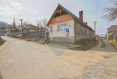 Casă cu 2 camere cu Teren 284 Mp în Central - 3