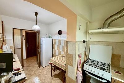 Apartament cu 2 camere decomandat în Central - 4