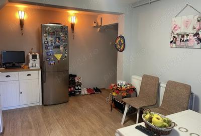 Vand apartament 2 camere, etaj 3 - 13