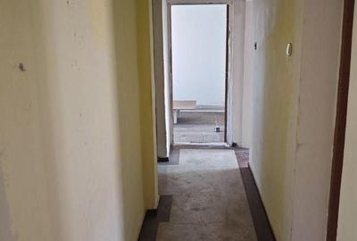 APARTAMENT 3 CAMERE DECOMANDAT ZONA PENINSULA/ PIATA OVIDIU - 9