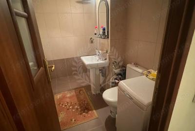 Apartament cu 4 camere decomandat în 9 Mai - 13