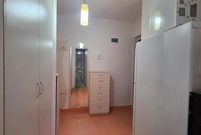 Garsonieră decomandată în Zorilor - 8