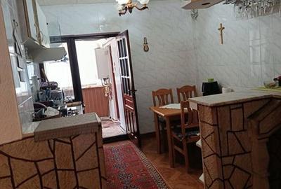 Apartament cu 3 camere în Central - 3