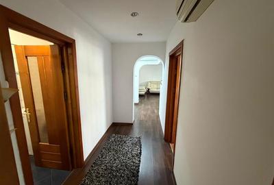 Apartament cu 3 camere circular, mobilat în Central - 16