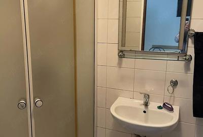 Garsonieră nedecomandată în Central - 1